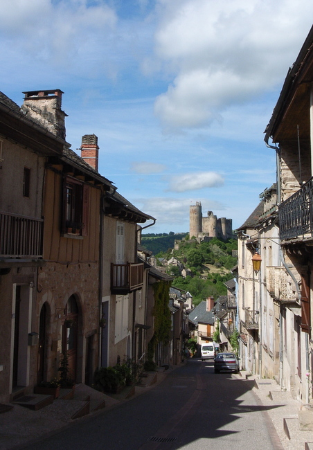Najac with castle in distance
